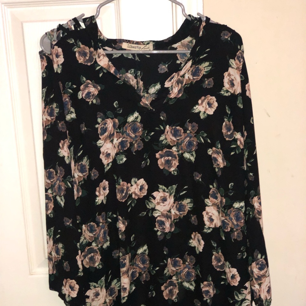 Long sleeve black blouse with flowers